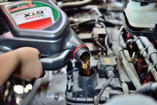 汽车机油爆料视频播放,视频爆料揭示机油保养真相 第1张 汽车机油爆料视频播放,视频爆料揭示机油保养真相 第1张